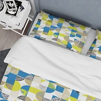 Designart 'Circular Retro Design I' Mid-Century Duvet Cover Set
