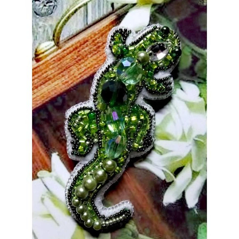 Crystal Art Beadwork Kit For Creating Broоch Lizard