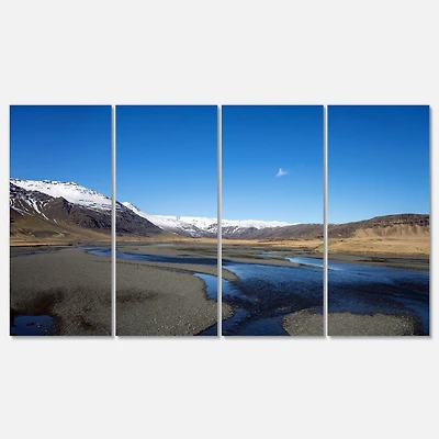 Designart - Mountains and Lakes Iceland