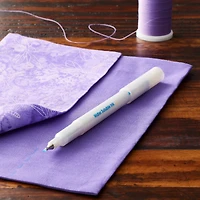 Loops & Threads™ Washout Marking Pen