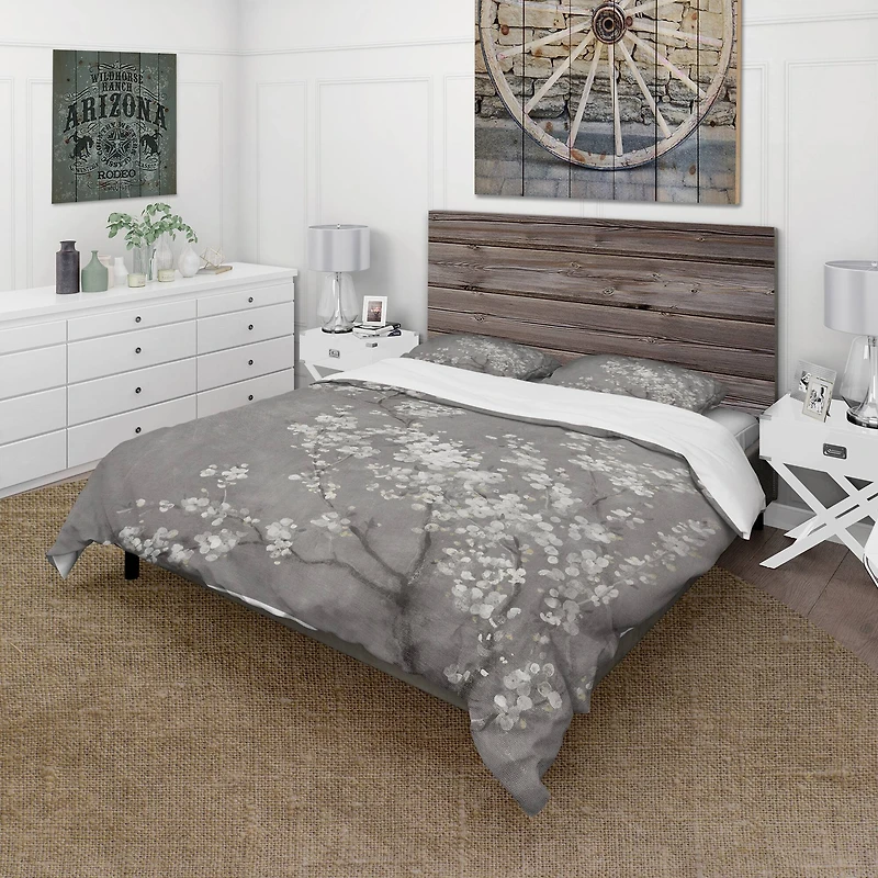 Designart 'White Cherry Blossoms II' Farmhouse Bedding Set