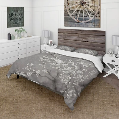 Designart 'White Cherry Blossoms II' Farmhouse Bedding Set