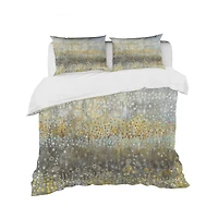 Designart 'Glam Rain Abstract IV' Glam Bedding Set