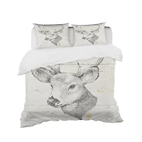 Designart 'Deer Wild and Beautiful II' Farmhouse Bedding Set