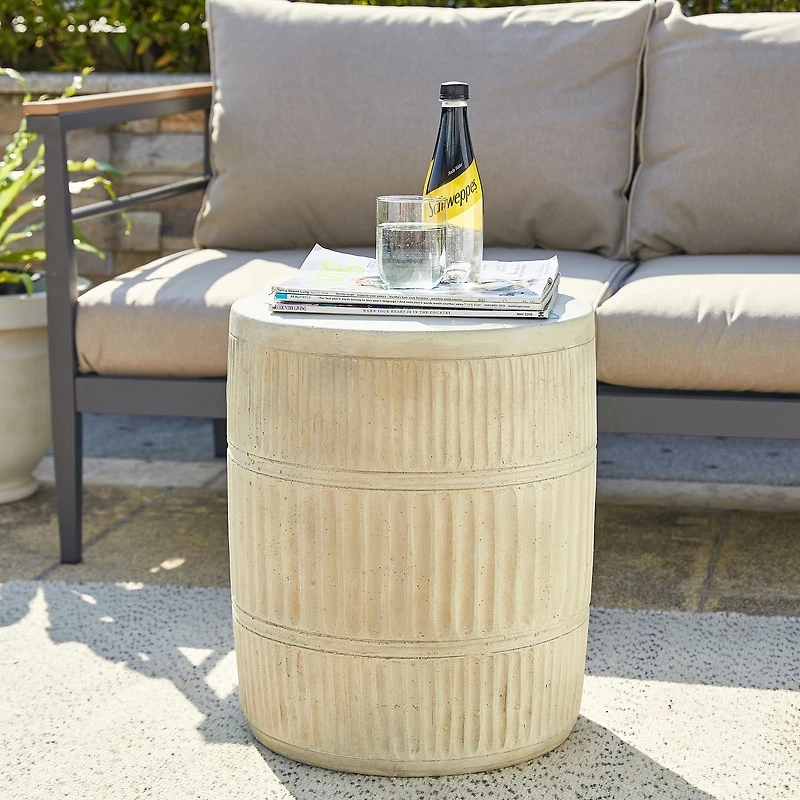 Glitzhome® 18.5" Multi-Functional Textured Garden Stool