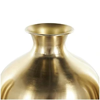 Gold Minimal Metal Vase Set