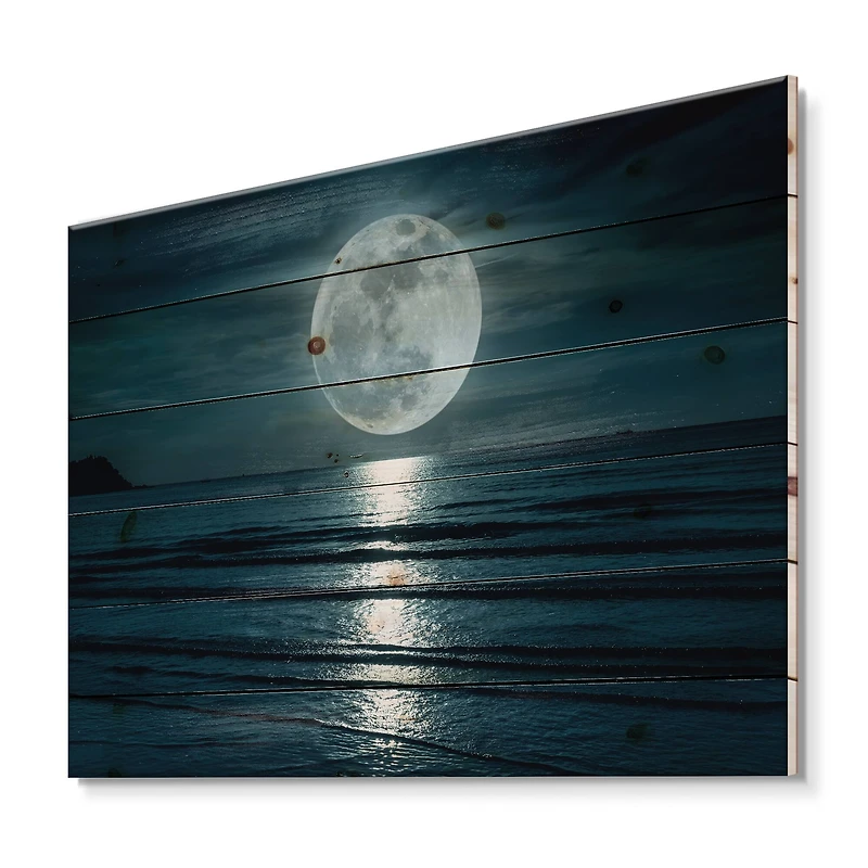 Designart - Super Moon Over The Sea I