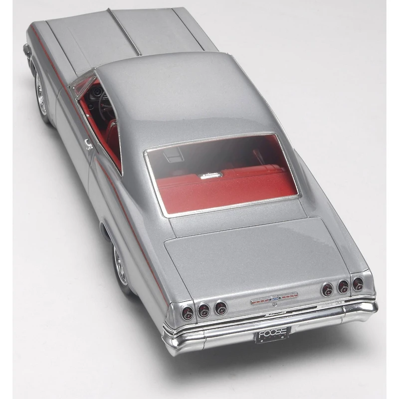 '65 Chevy Impala Plastic Model Kit