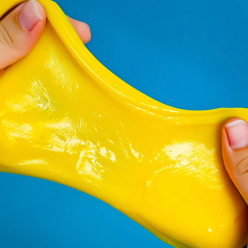 Play-Doh Super Stretch Glossy Yellow Pineapple Scented Compound