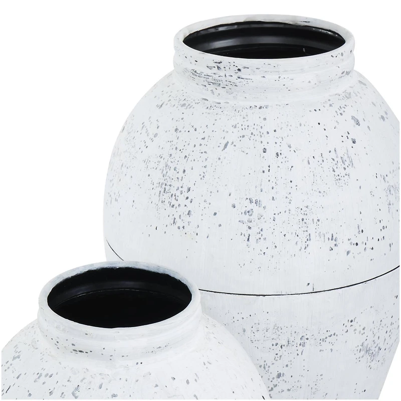 White Distressed Pot Floor Metal Vase Set