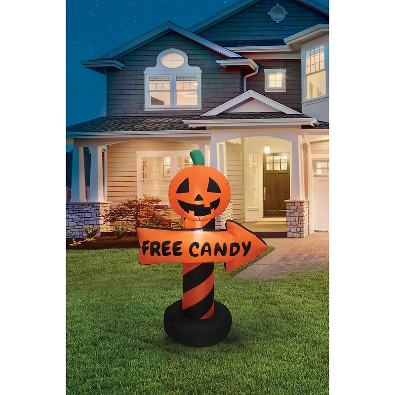 4ft. Inflatable Pumpkin Guide