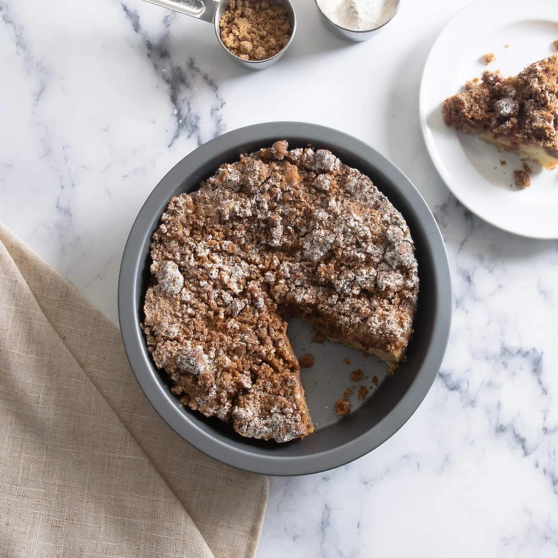 Kitchen Details 9.5" Round Cake Pan