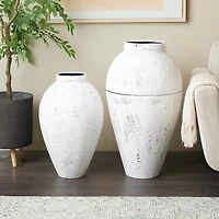 White Distressed Pot Floor Metal Vase Set