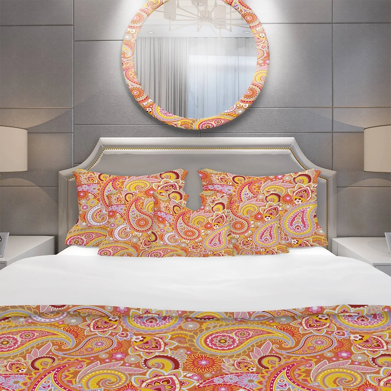 Designart 'Pattern Based on Traditional Asian Elements
' Mid-Century Modern Bedding Set