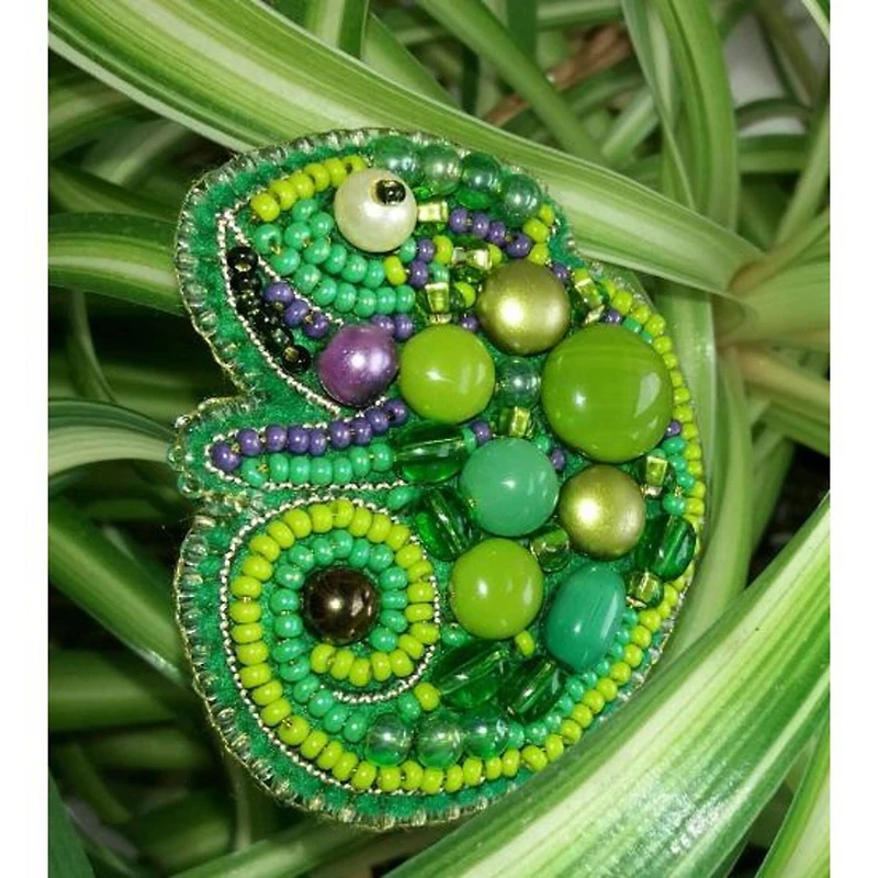 Crystal Art Beadwork Kit For Creating Broоch Chameleon