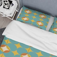 Designart 'Diamond Retro IV' Mid-Century Duvet Cover Set