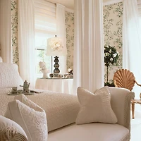 Elegant Designs Aged Bronze Stacked Ball Lamp with Linen Flower Shade