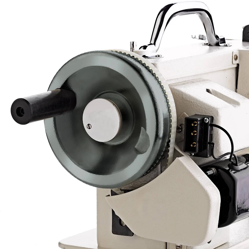 Barracuda 200ZW Sewing Machine with Craftsman Kit