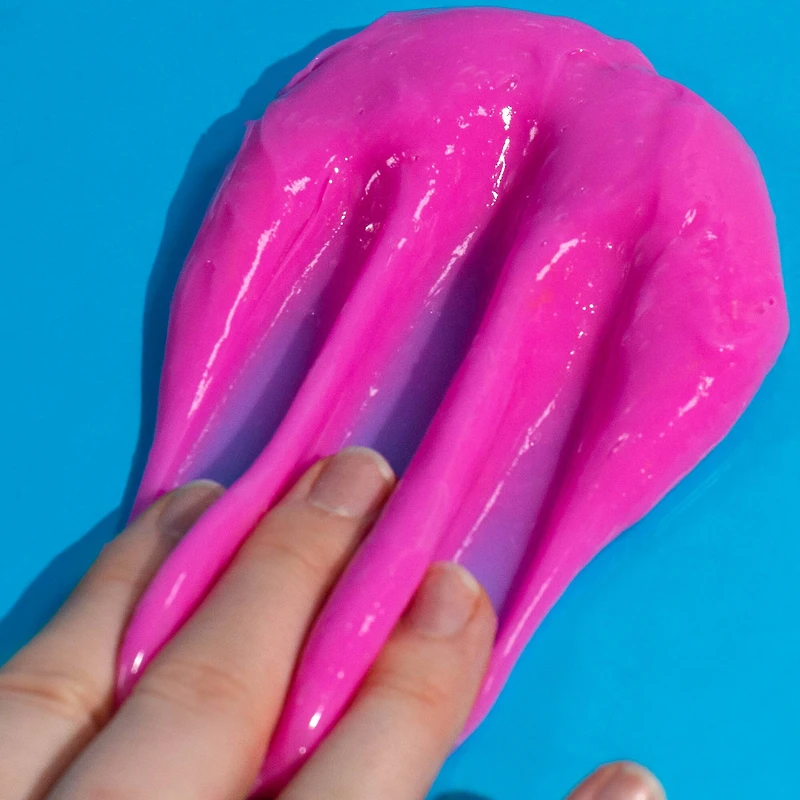 Play-Doh Super Stretch Glossy Pink Strawberry Scented Compound