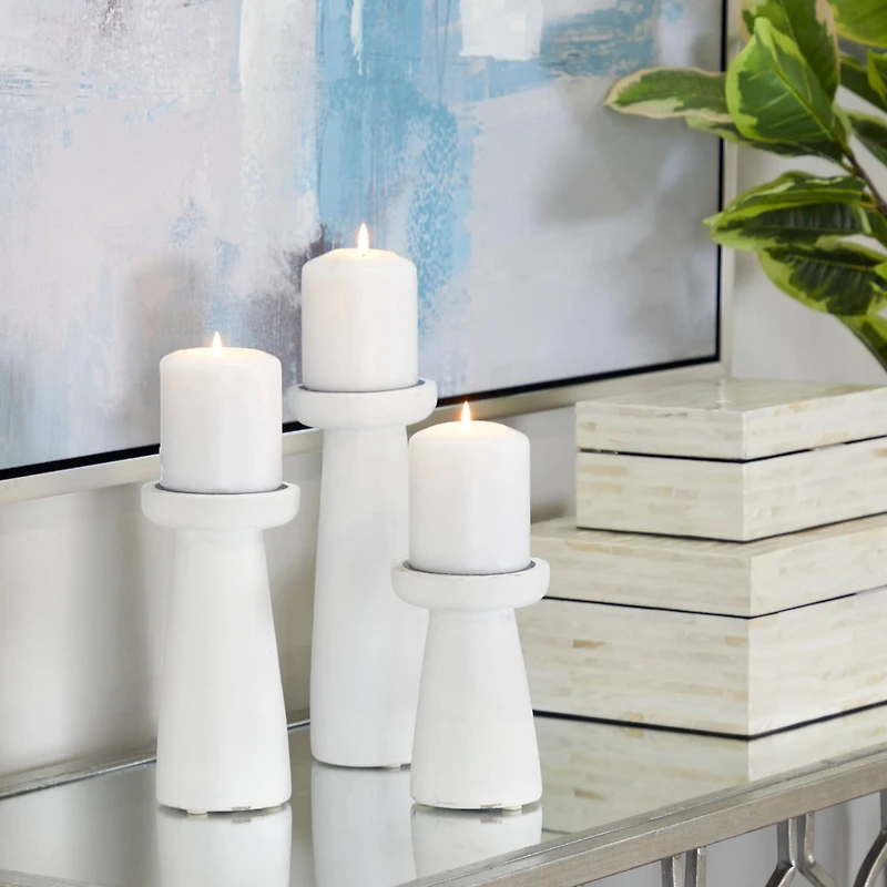 CosmoLiving by Cosmopolitan White Modern Candle Holder Set