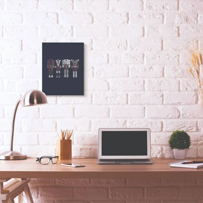 Stupell Industries Kiss Fashion Design Canvas Wall Art