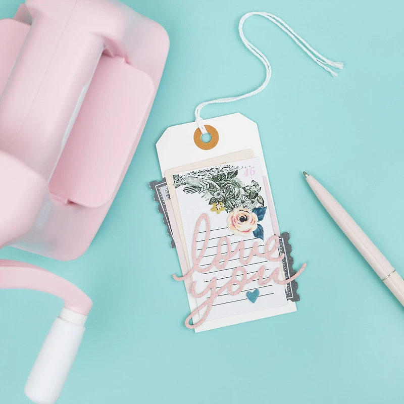 We R Memory Keepers® Mini Evolution™ Pink Die Cut Machine Kit