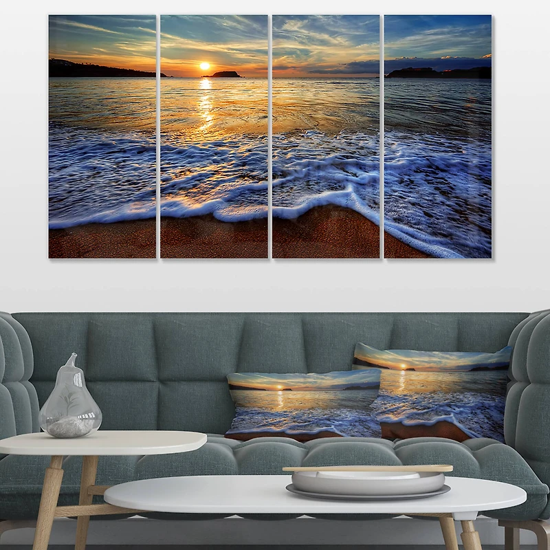 Designart - Peaceful Sandy Beach with Waves
