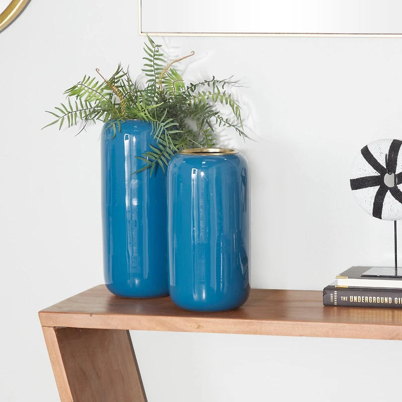 The Novogratz Metal Vase Set