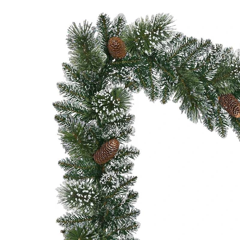 9ft. Snowy Garland