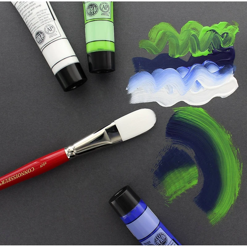 Connoisseur® White Taklon All Media Short Handle Oval Wash Brush