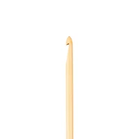 Clover Takumi® Bamboo Crochet Hook