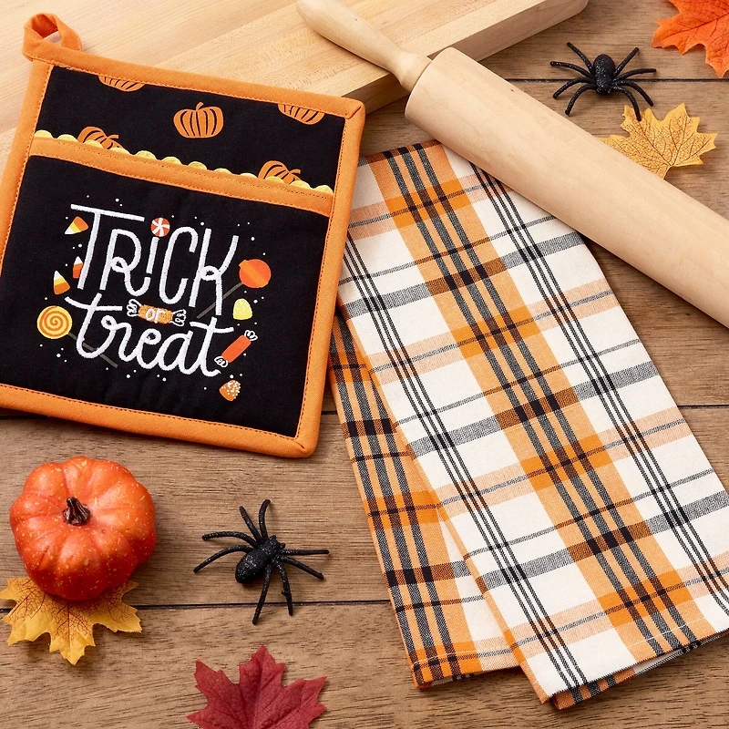 DII® Trick or Treat Potholder Gift Set
