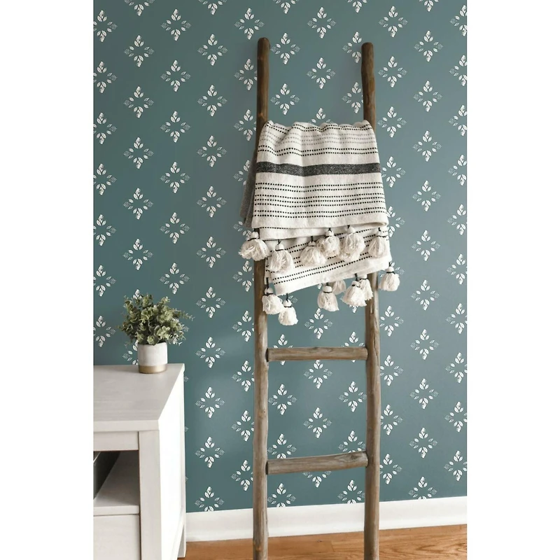 RoomMates Rose Lindo Pressed Petals Peel & Stick Wallpaper