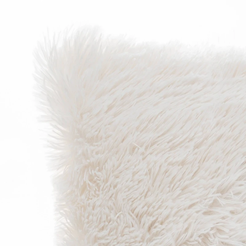 Hastings Home White Faux Fur Shag Pillows, 2ct.