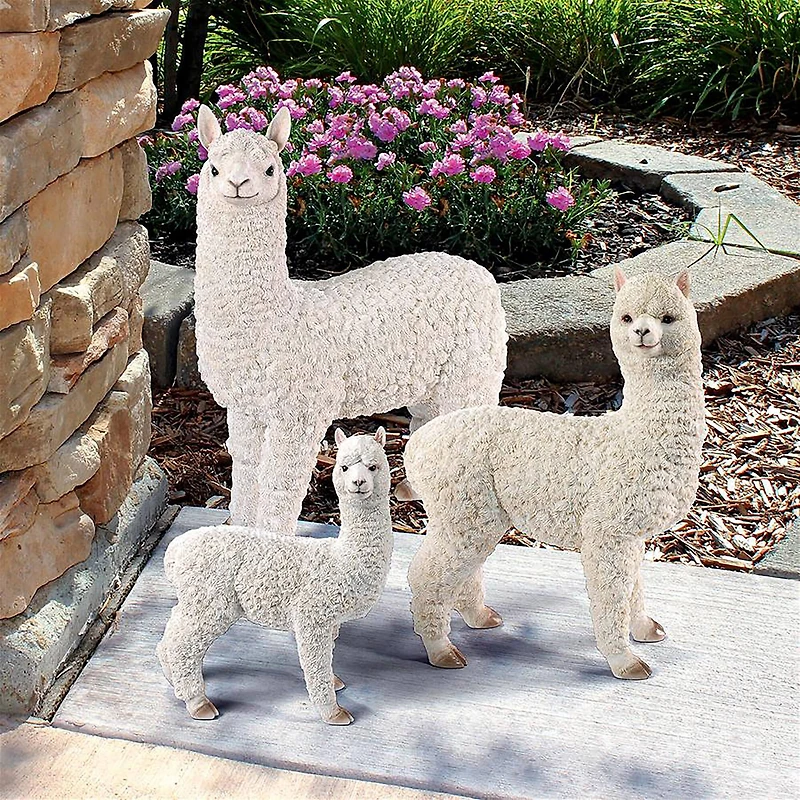 Design Toscano 18" Alpaca Garden Statue
