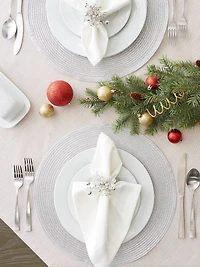 DII® Metallic Silver Round Polypropylene Woven Placemat (Set of 4)