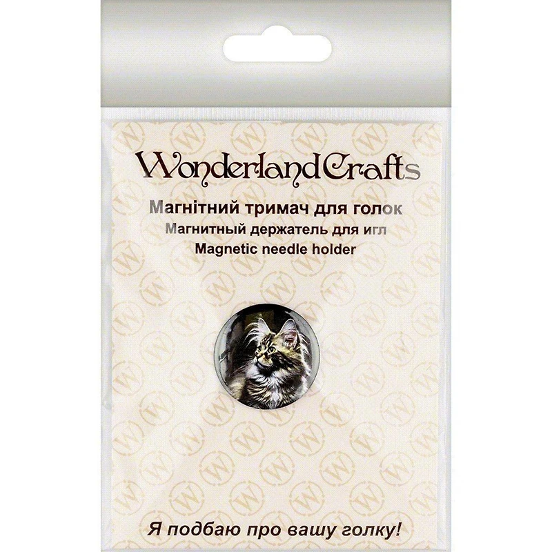 Wonderland Crafts Fluffy Cat Magnetic Needle Holder