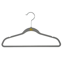 Simplify Kids Velvet Hangers