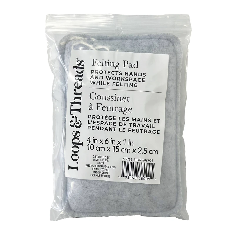 4" x 6" Felting Pad by Loops & Threads®