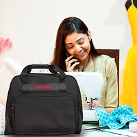 SINGER® 617L Black Machine Carry Case