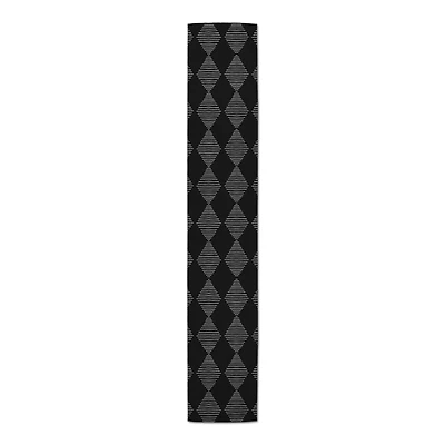 Line Diamonds Indoor/Outdoor Table Runner