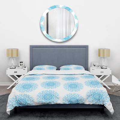 Designart 'Circular Geometric In Blue' Mid-Century Duvet Cover Set