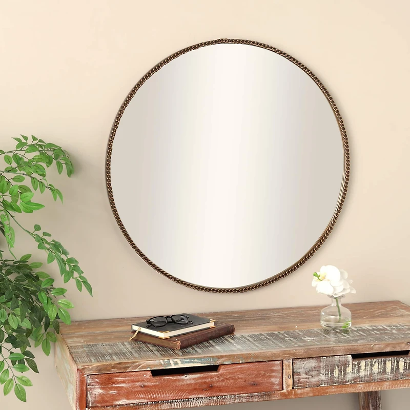 34" Gold Linked Chain Framed Round Wall Mirror