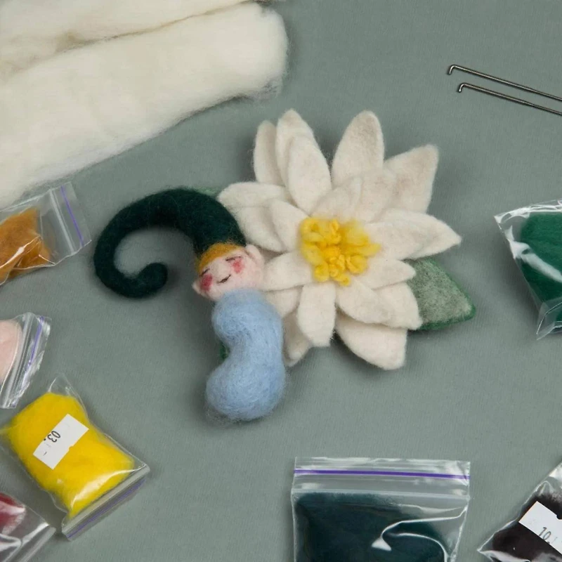 Charivna Mit Child's Dreams Felting Kit