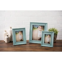 DII® Blue Distressed Farmhouse Frame