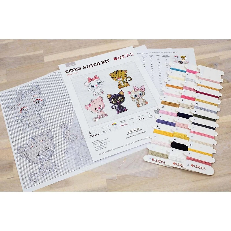 Luca-s Kittens Plastic Canvas Counted Cross Stitch Kit