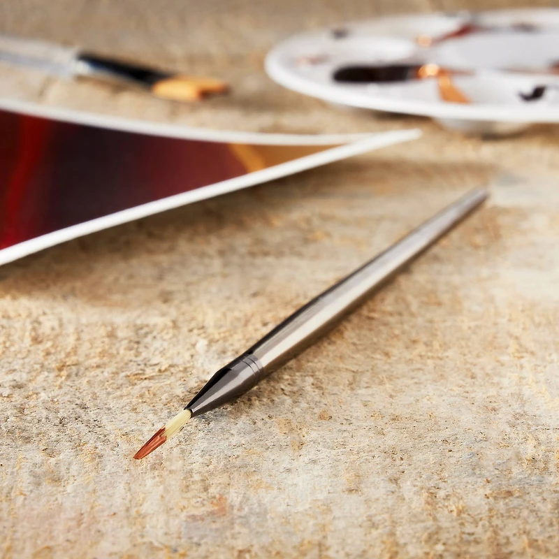 Zen™ Series 93 Short Handle Script Liner Brush