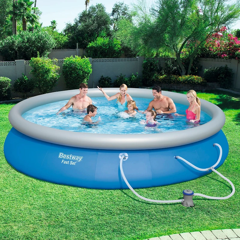Bestway® Fast Set™ 15ft. Round Inflatable Pool Set
