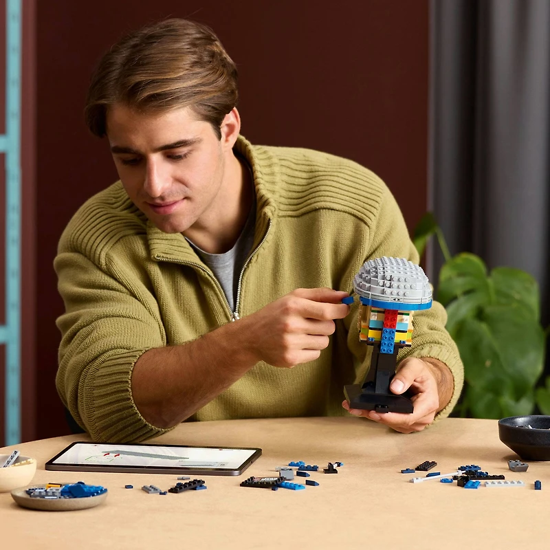 LEGO® Star Wars™ Jango Fett™ Helmet, Buildable Model Kit for Adults 75408