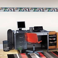 RoomMates Marvel Avengers Peel & Stick Border